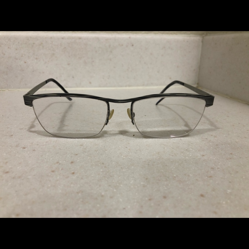 Vanni Italy eyeglass Frames v4015 53-18-140